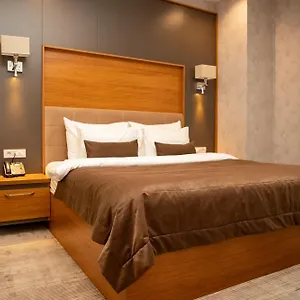 Hotel Midtown