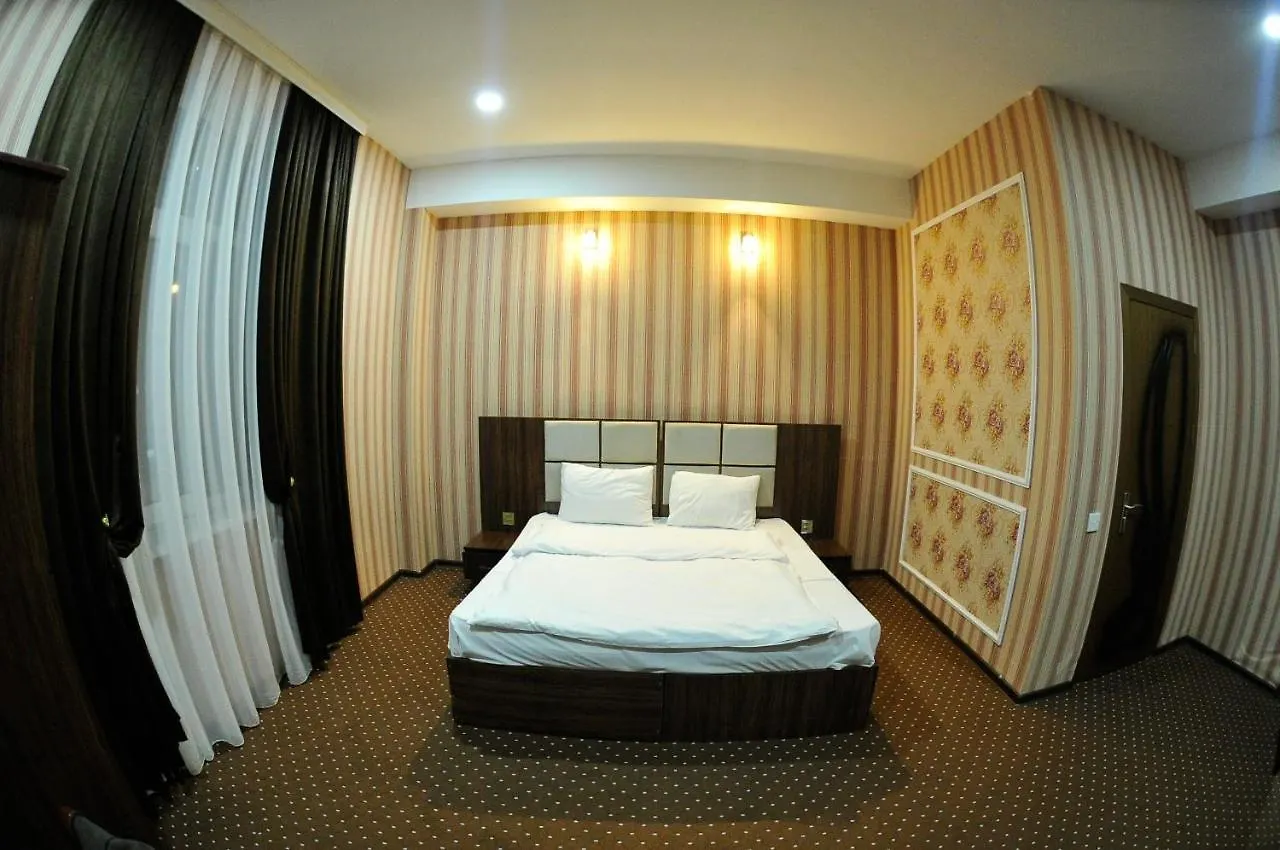 Vegas Hotel Baku 4*,